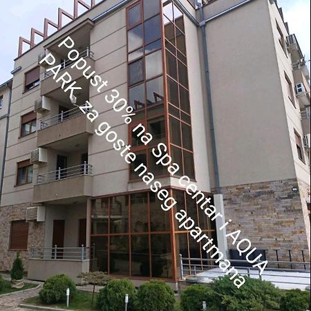 Vrnjačka BanjaNektar 88アパートメント エクステリア 写真